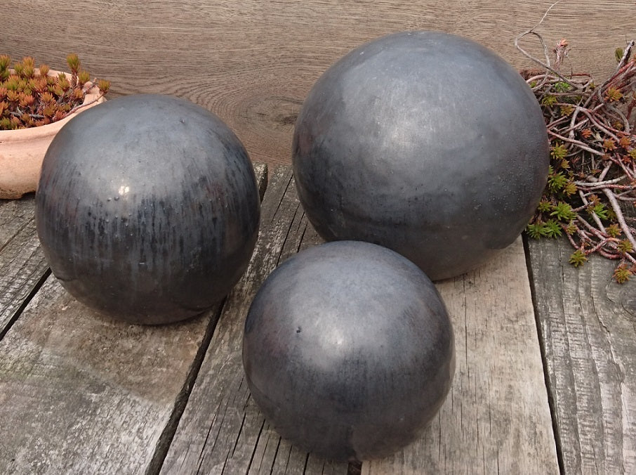 2. Wahl !! 1 Kugel ø ca. 30 cm aus frostfesten Steinzeug, Keramik, Deko, Garten